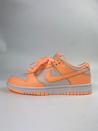 Nike Dunk low Peach Cream