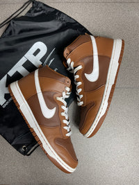 Nike Dunk high Chocolate (taille 43)