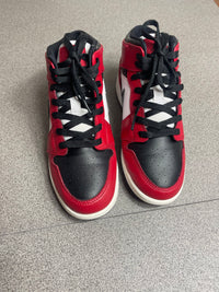 Jordan 1 Mid Chicago (taille 36,5)