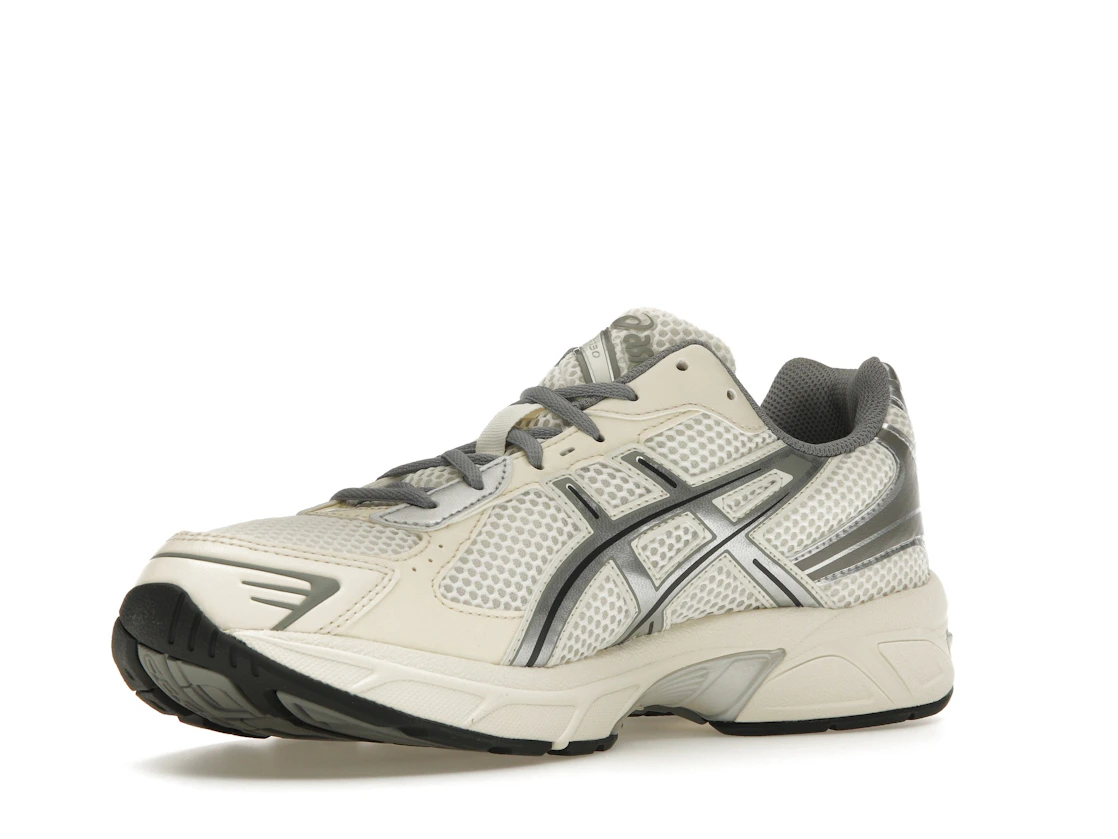 Vue 15 de ASICS Gel-1130 Cream Clay Grey 