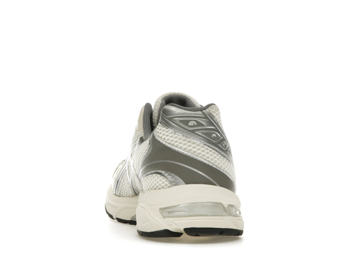 Vue 27 de ASICS Gel-1130 Cream Clay Grey 
