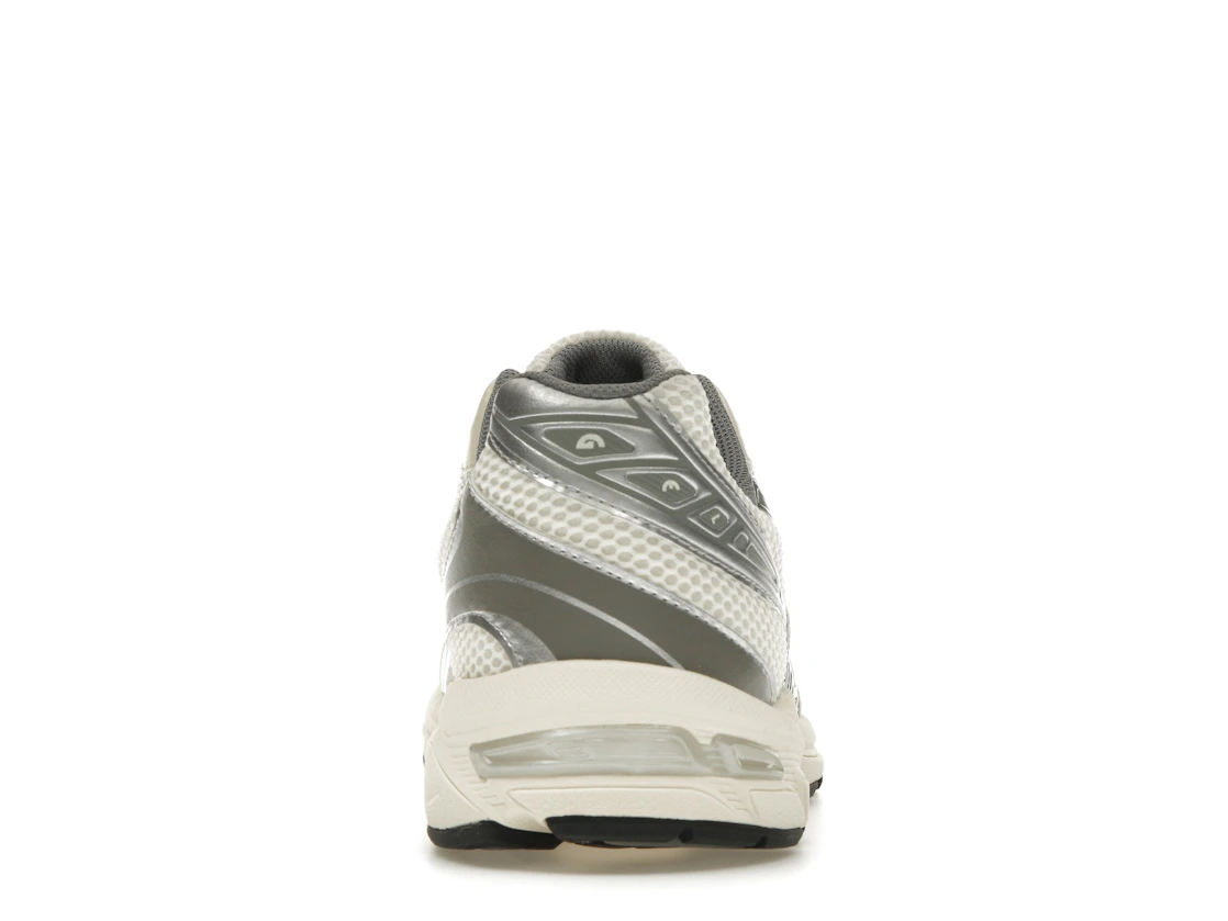 Vue 28 de ASICS Gel-1130 Cream Clay Grey 