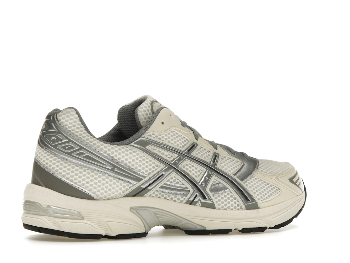 Vue 34 de ASICS Gel-1130 Cream Clay Grey 