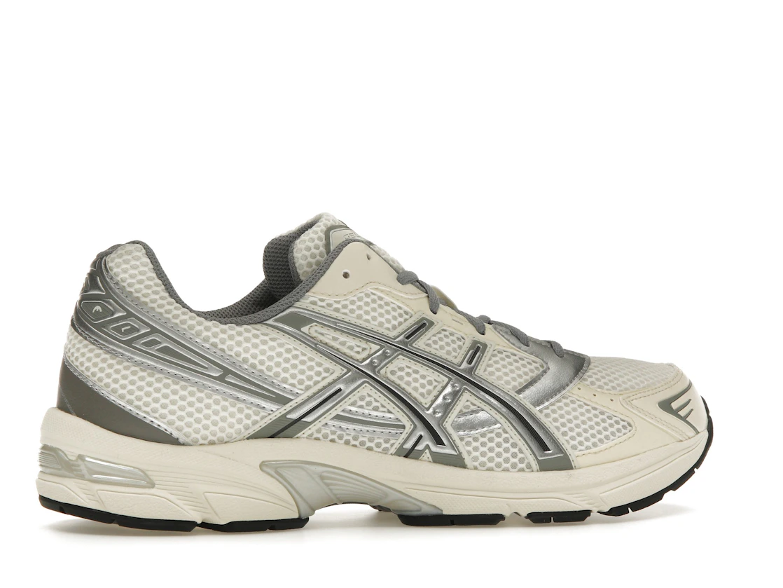 Vue 35 de ASICS Gel-1130 Cream Clay Grey 