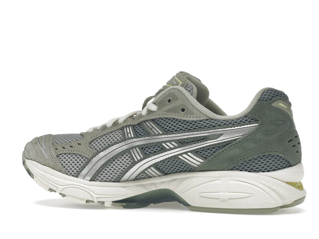 Vue 21 de ASICS Gel-Kayano 14 Olive Grey Pure Silver