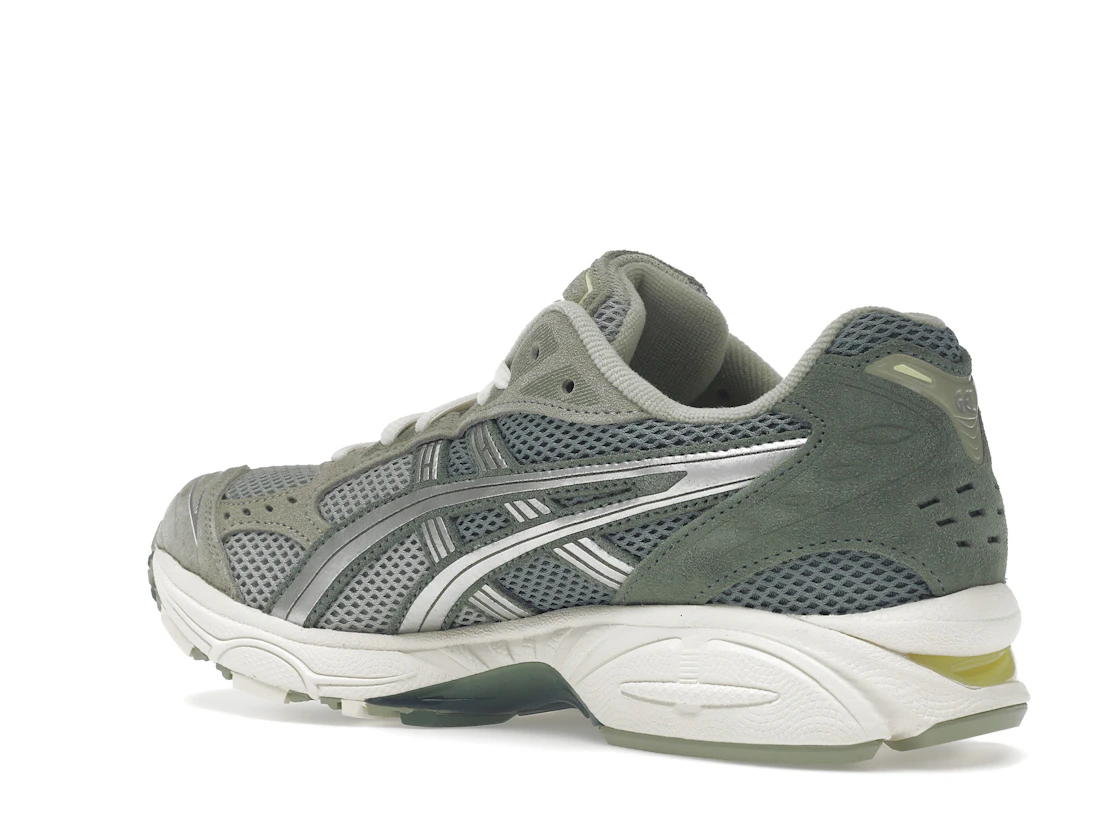 Vue 23 de ASICS Gel-Kayano 14 Olive Grey Pure Silver