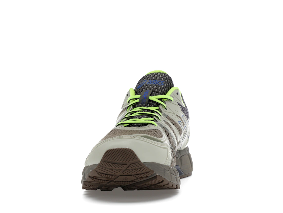 Vue 11 de ASICS Gel-Kayano 20 Bodega Success in Small Batches (Friends & Family)