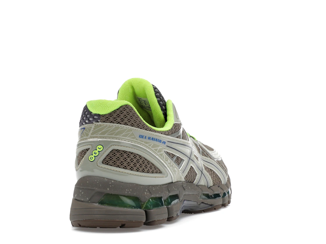 Vue 30 de ASICS Gel-Kayano 20 Bodega Success in Small Batches (Friends & Family)