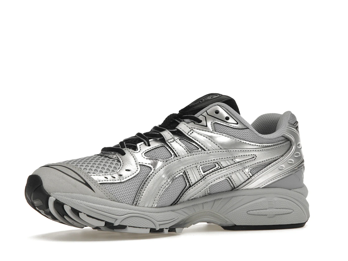 Vue 16 de ASICS Gel-Kayano Legacy Pure Silver