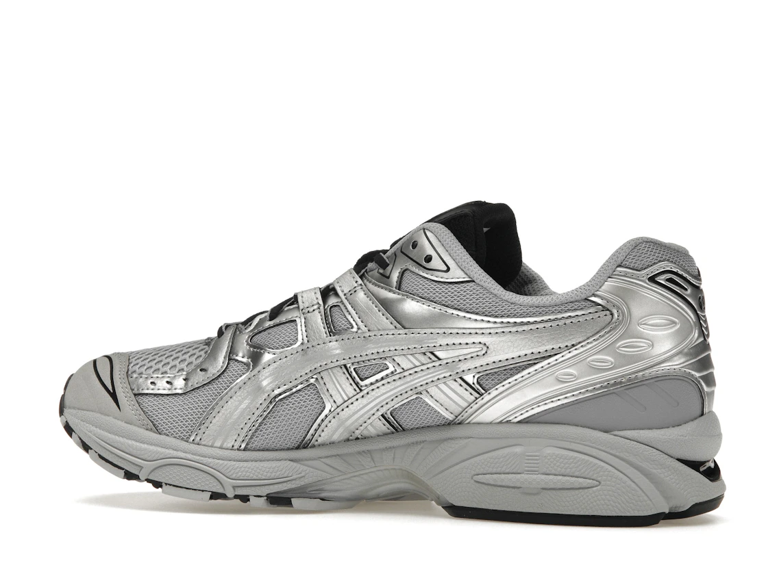 Vue 21 de ASICS Gel-Kayano Legacy Pure Silver