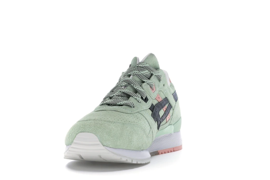 Vue 12 de ASICS Gel-Lyte III End Wasabi (Special Box)