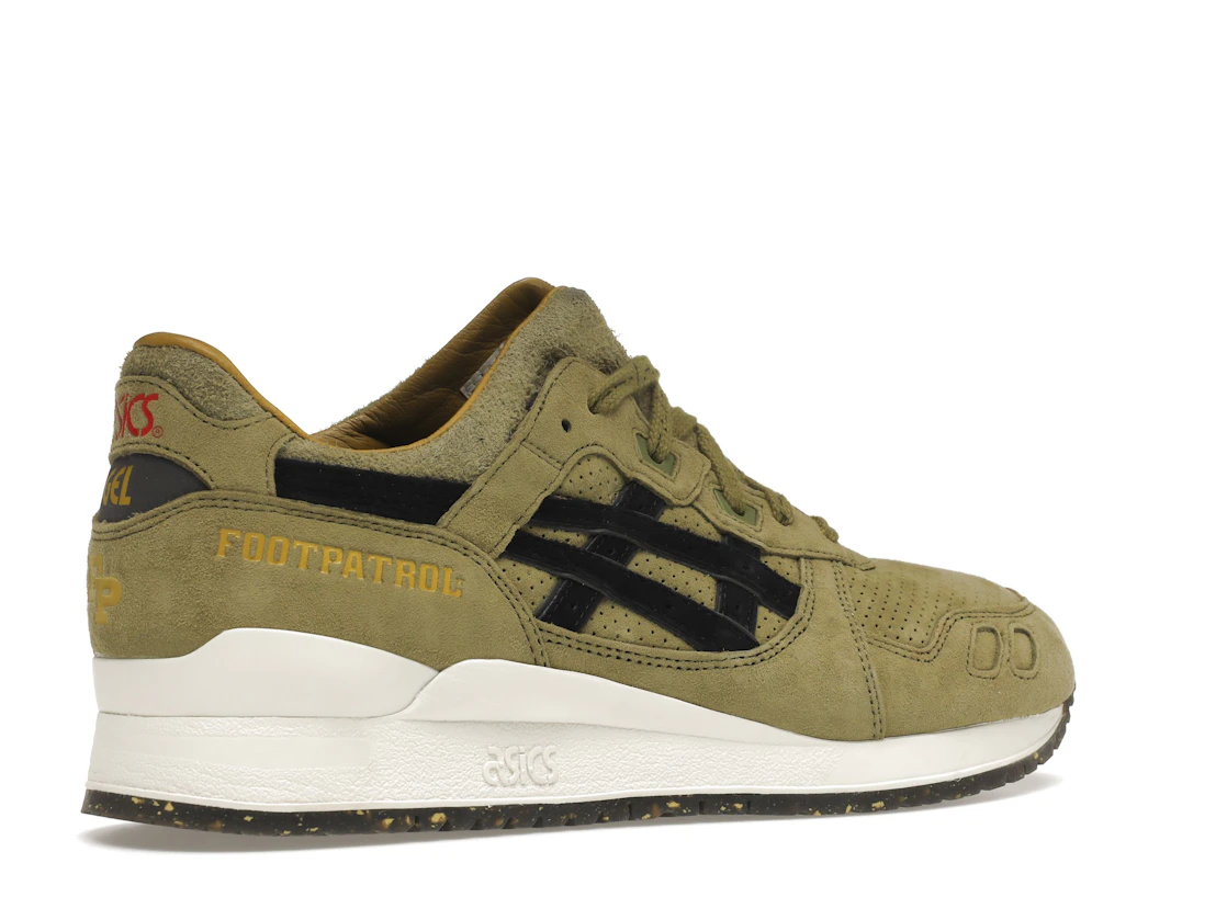 Vue 34 de ASICS Gel-Lyte III Footpatrol Squad