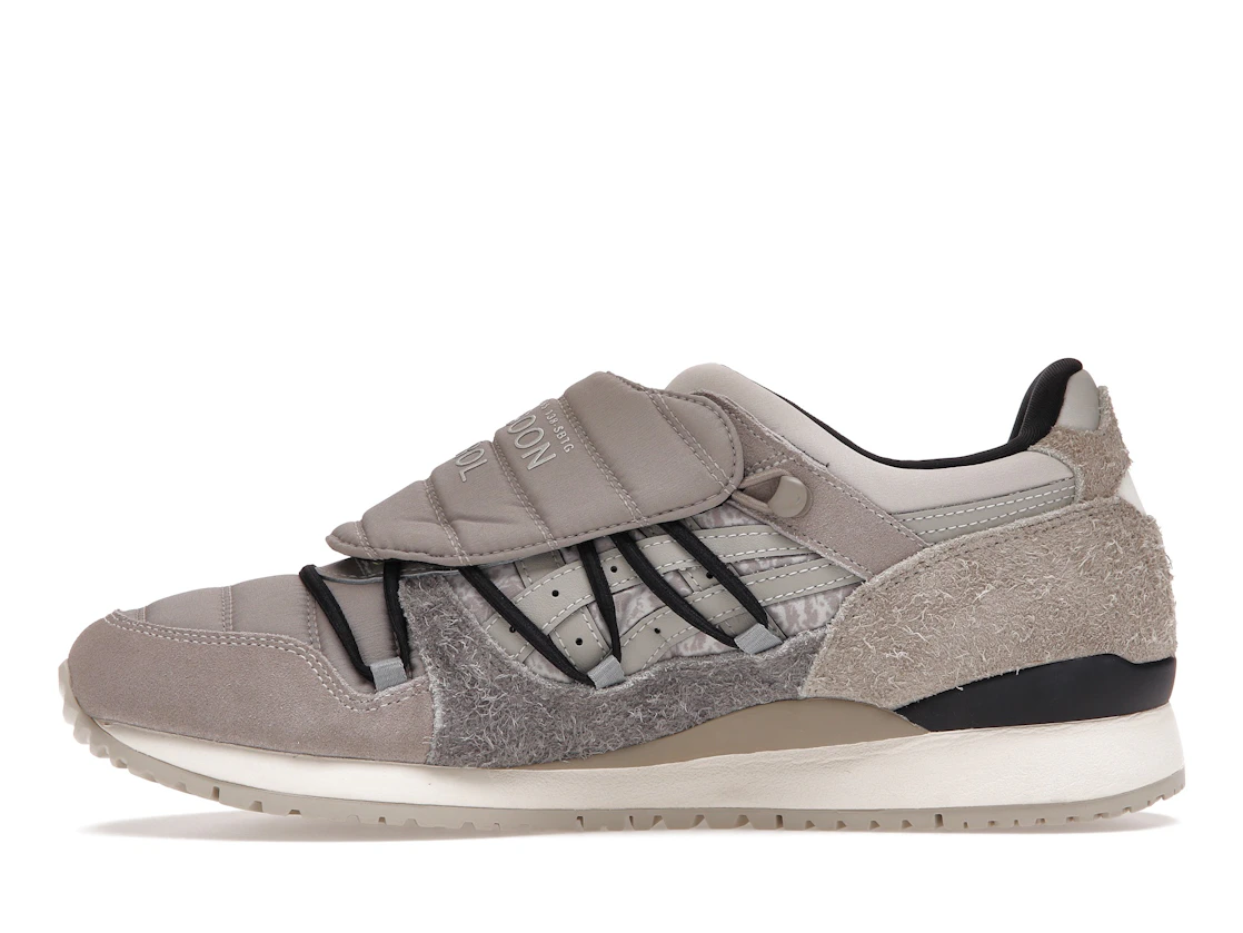 Vue 19 de ASICS Gel-Lyte III Limited Edt SBTG Monsoon Patrol 2 Lichen Green