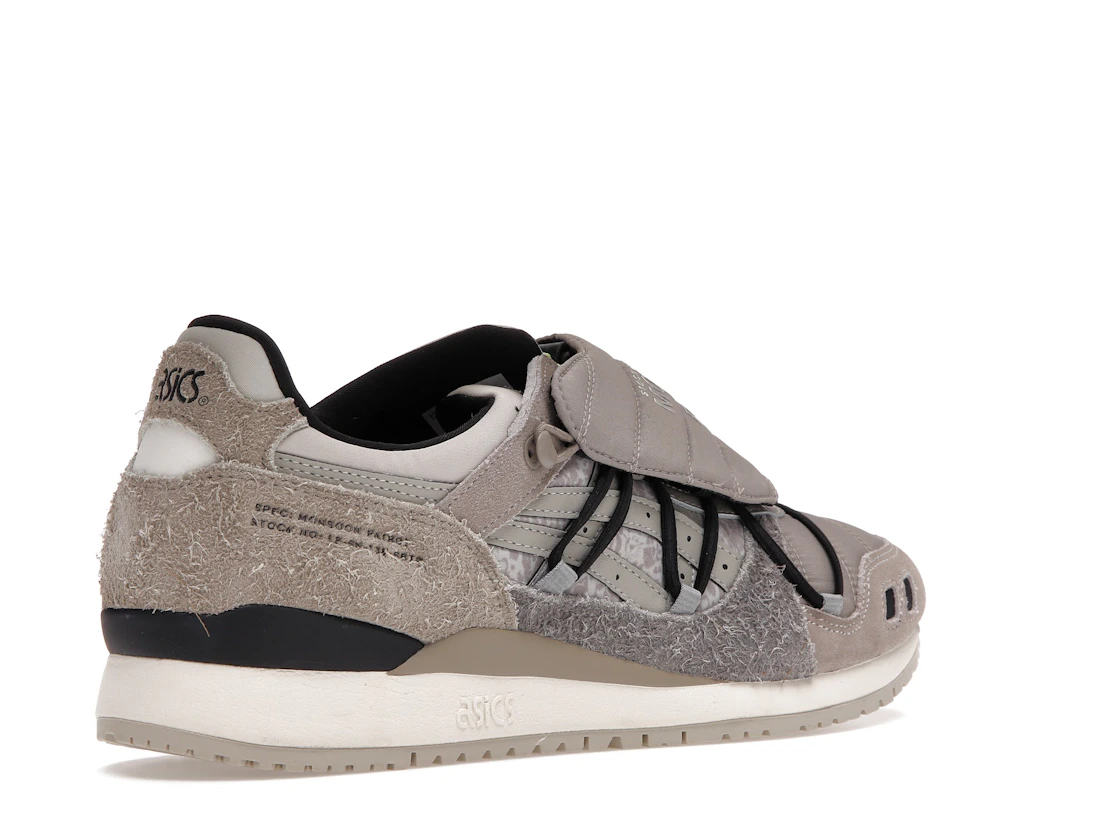 Vue 33 de ASICS Gel-Lyte III Limited Edt SBTG Monsoon Patrol 2 Lichen Green