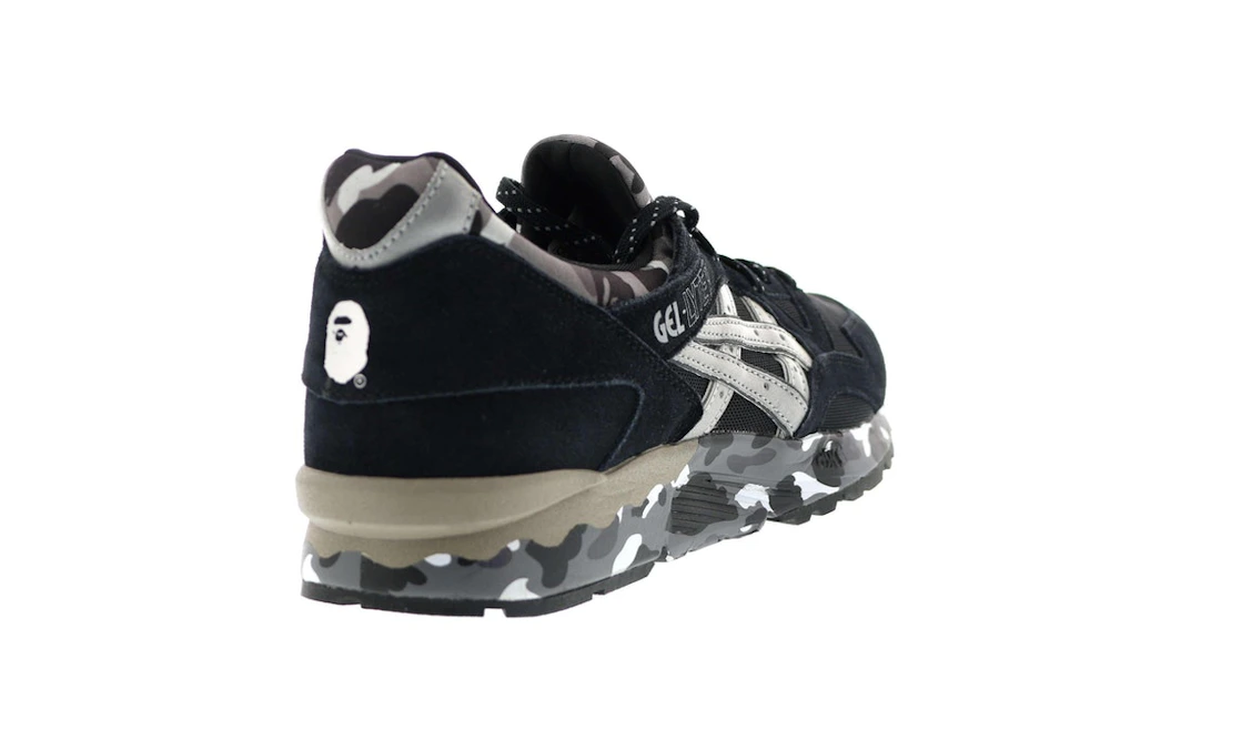 Vue 22 de ASICS Gel-Lyte V Bape Black Camo