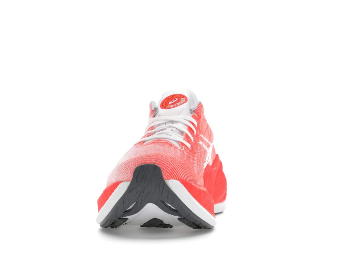 Vue 11 de ASICS Superblast White Sunrise Red