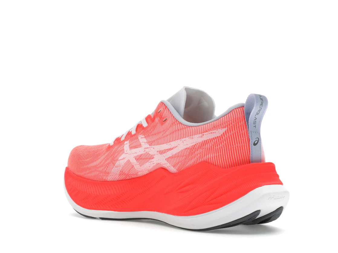 Vue 24 de ASICS Superblast White Sunrise Red