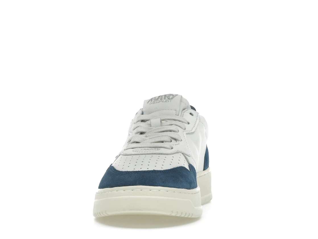 Vue 11 de Autry Medalist Leather Low White Capri