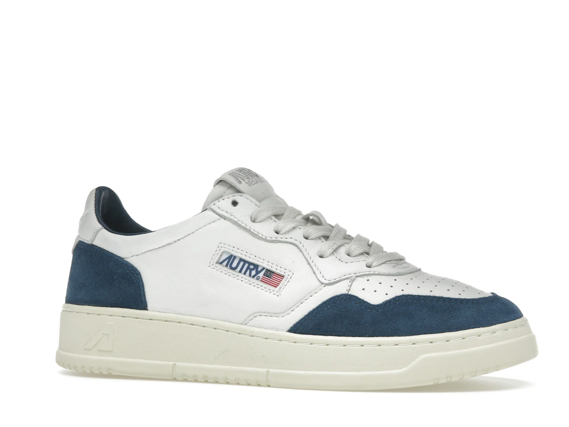 Vue 3 de Autry Medalist Leather Low White Capri