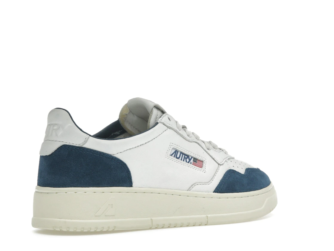 Vue 33 de Autry Medalist Leather Low White Capri