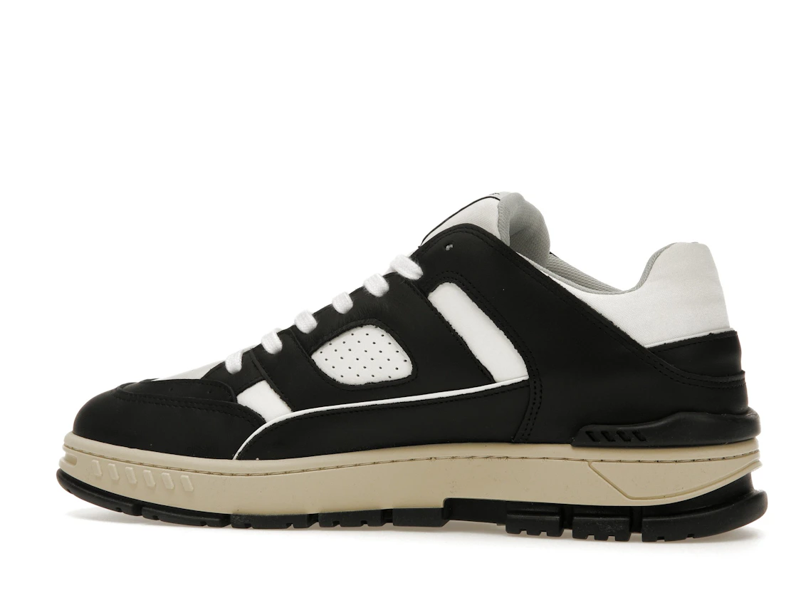 Vue 21 de Axel Arigato Area Lo Sneaker Black