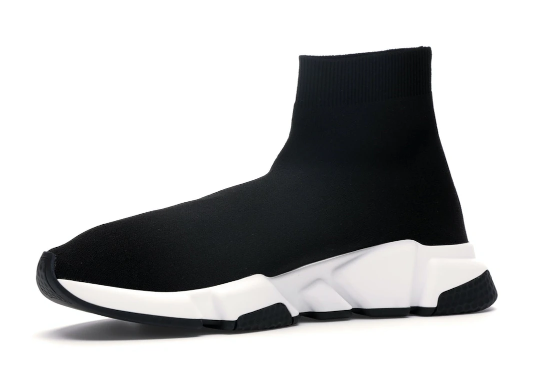 Vue 16 de Balenciaga Speed Graffiti Trainers Black White
