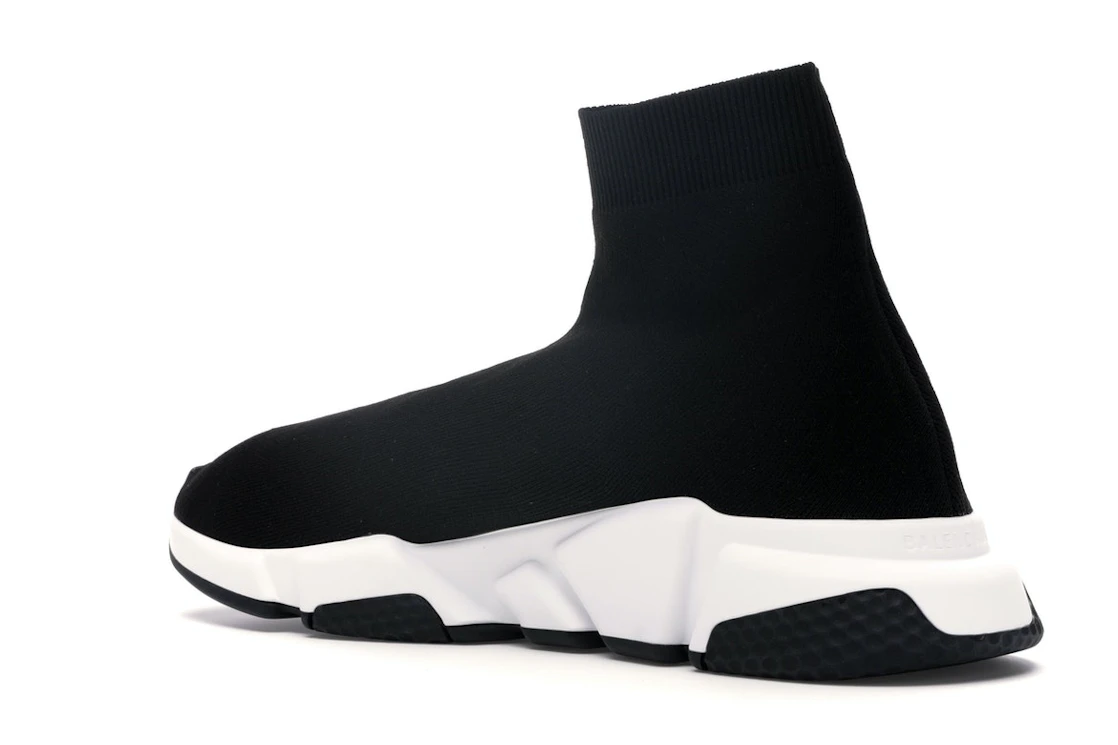 Vue 23 de Balenciaga Speed Graffiti Trainers Black White