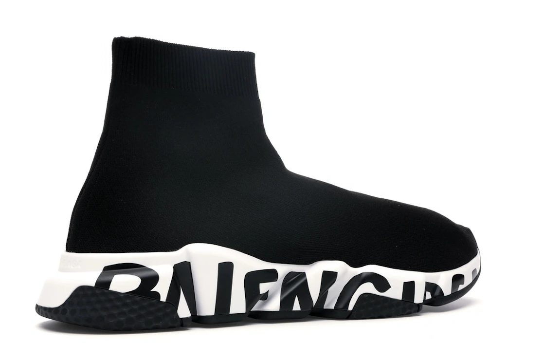 Vue 34 de Balenciaga Speed Graffiti Trainers Black White