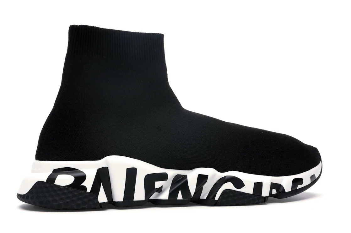 Vue 35 de Balenciaga Speed Graffiti Trainers Black White