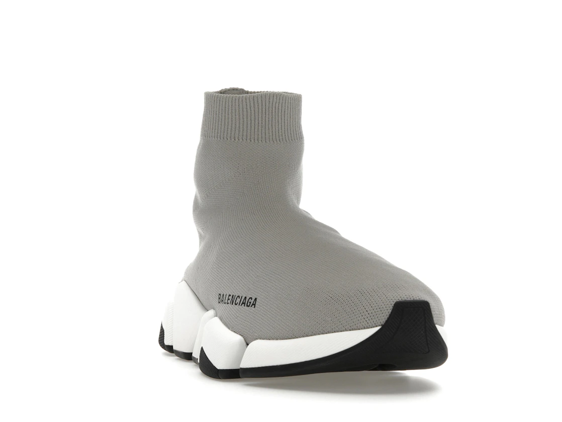 Vue 8 de Balenciaga Speed Trainer Grey White Black