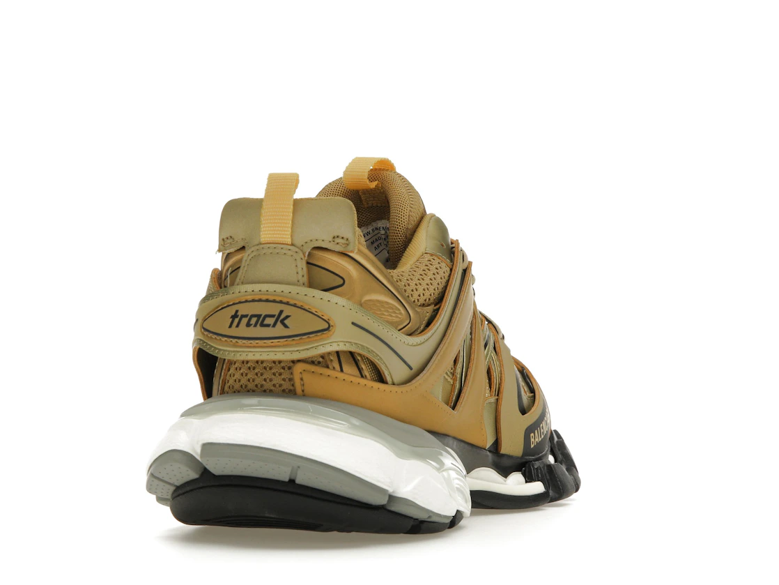 Vue 30 de Balenciaga Track Trainer Gold 