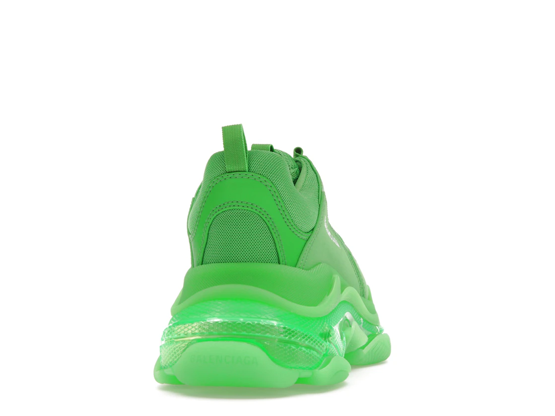 Vue 29 de Balenciaga Triple S Clear Sole Bright Green