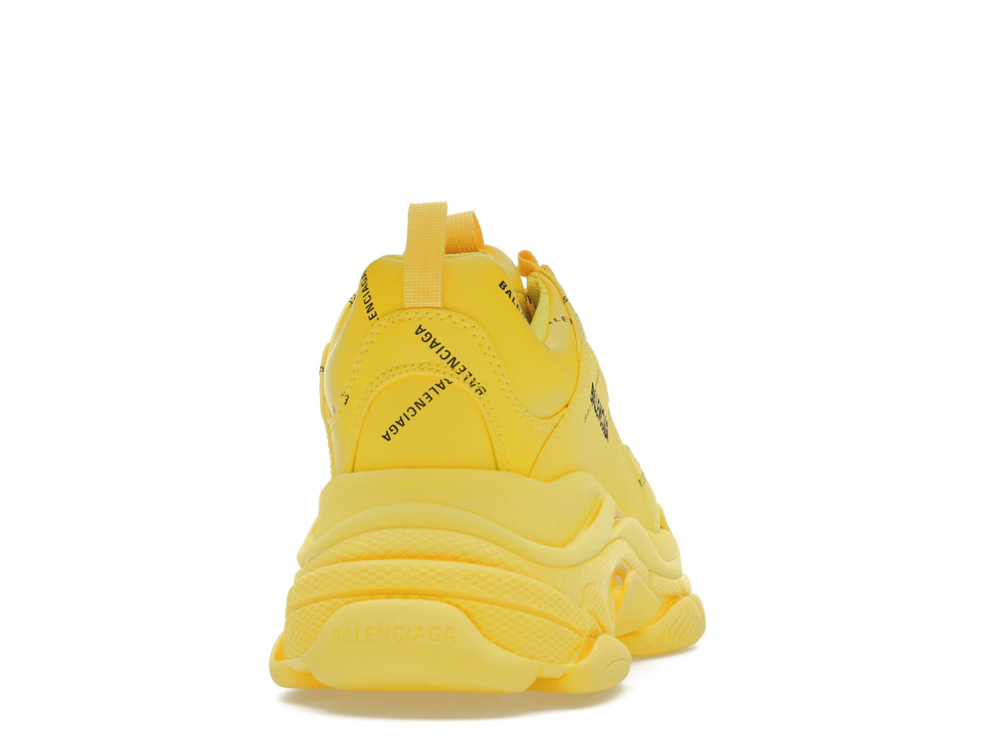Vue 29 de Balenciaga Triple S Allover Logo Yellow