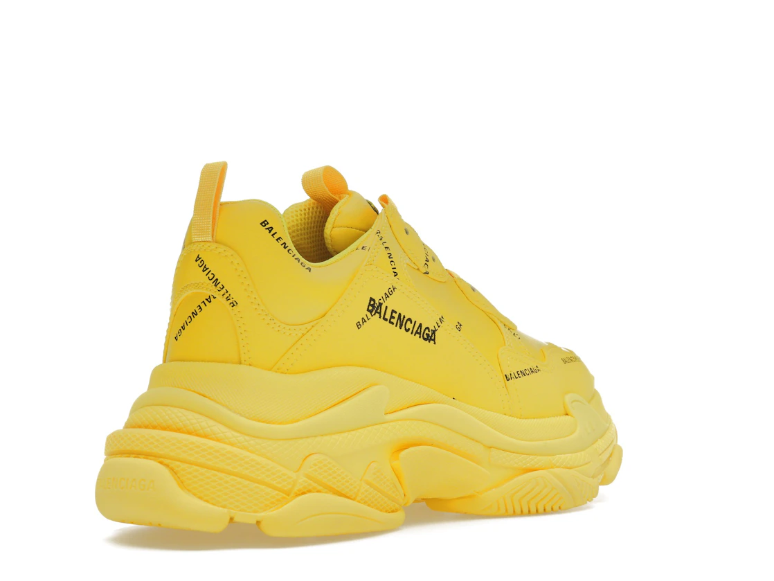 Vue 32 de Balenciaga Triple S Allover Logo Yellow