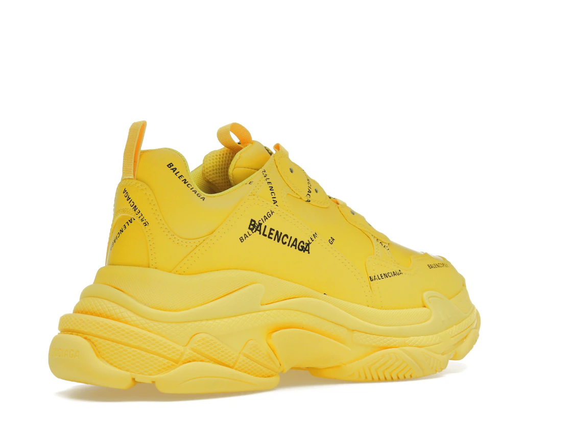 Vue 33 de Balenciaga Triple S Allover Logo Yellow
