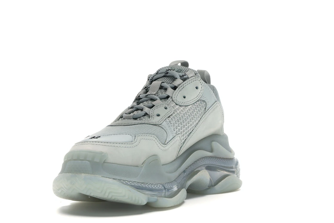 Vue 13 de Balenciaga Triple S Clear Sole Grey