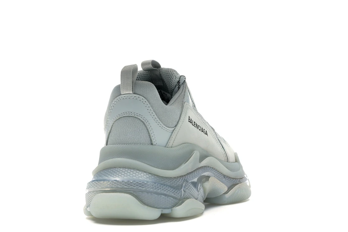 Vue 30 de Balenciaga Triple S Clear Sole Grey