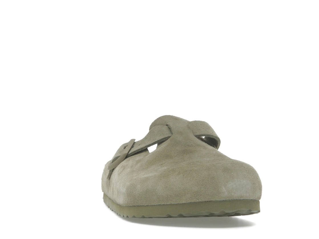 Vue 8 de Birkenstock Boston Suede Faded Khaki