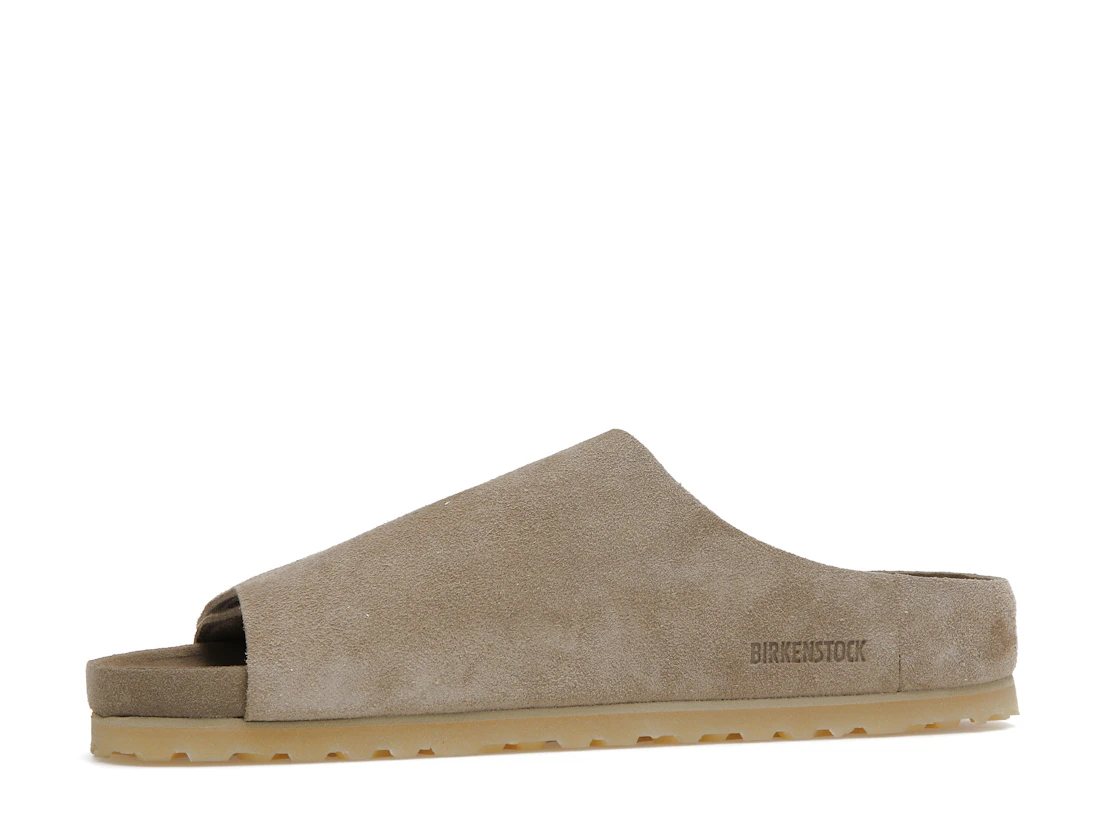 Vue 17 de Birkenstock Los Feliz Suede Fear Of God Taupe (Narrow Fit)