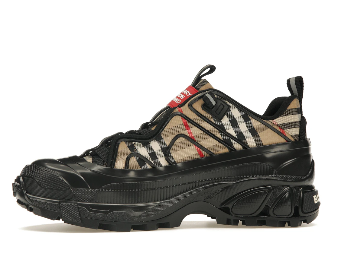 Vue 18 de Burberry Arthur Archive Beige Black