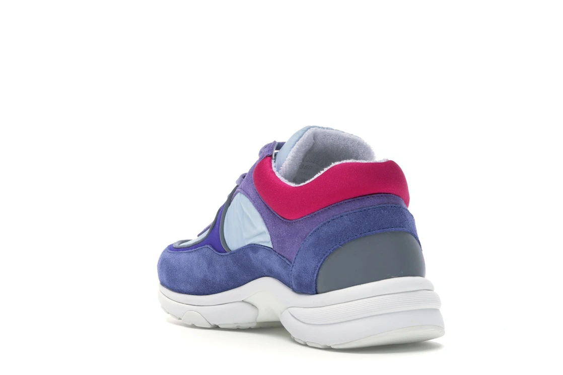 Vue 25 de Chanel Low Top Trainer CC Ivory Blue 