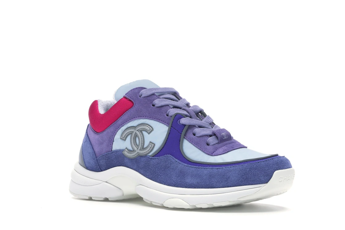 Vue 5 de Chanel Low Top Trainer CC Ivory Blue 