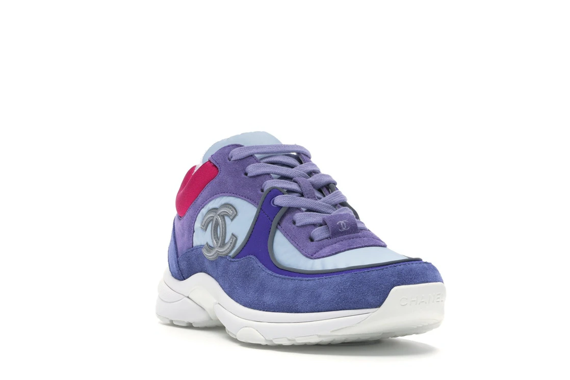 Vue 7 de Chanel Low Top Trainer CC Ivory Blue 