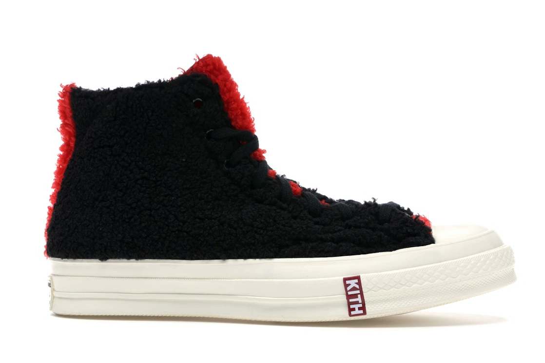 Vue 2 de Converse Chuck Taylor All Star 70 Hi Kith x Disney Fur