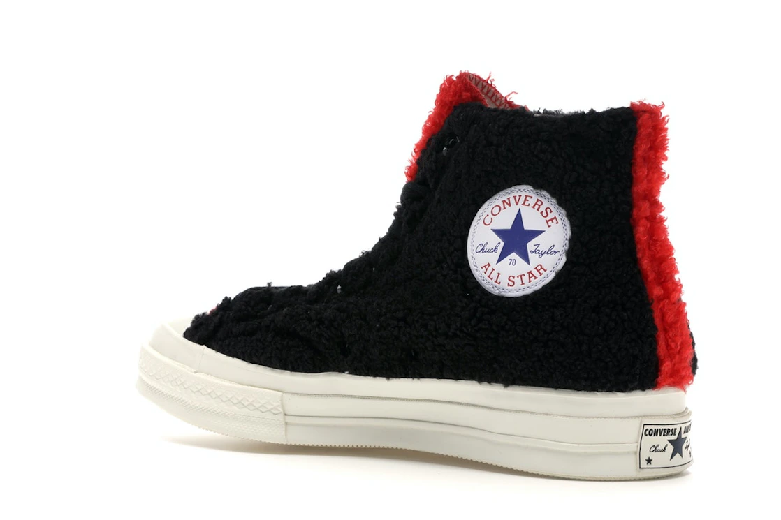 Vue 23 de Converse Chuck Taylor All Star 70 Hi Kith x Disney Fur