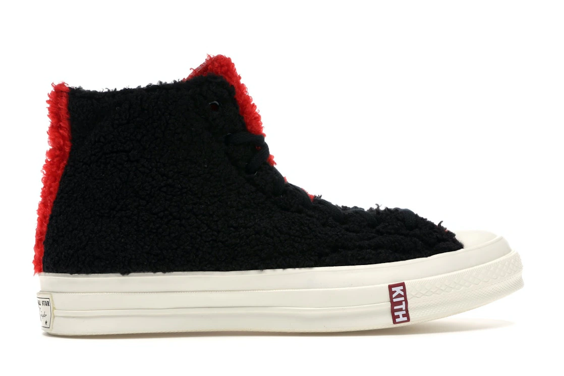 Vue 36 de Converse Chuck Taylor All Star 70 Hi Kith x Disney Fur