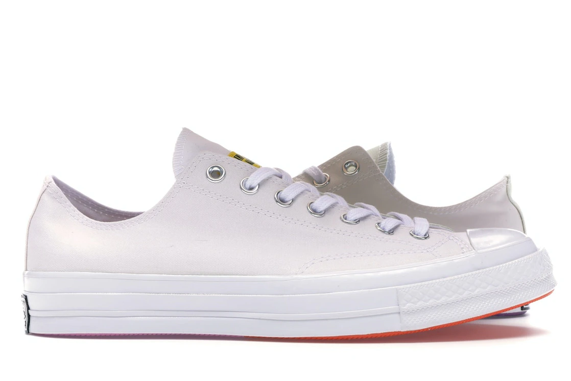 Vue 1 de Converse Chuck Taylor All Star 70 Ox Chinatown Market UV