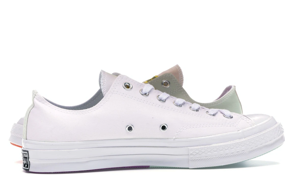 Vue 17 de Converse Chuck Taylor All Star 70 Ox Chinatown Market UV