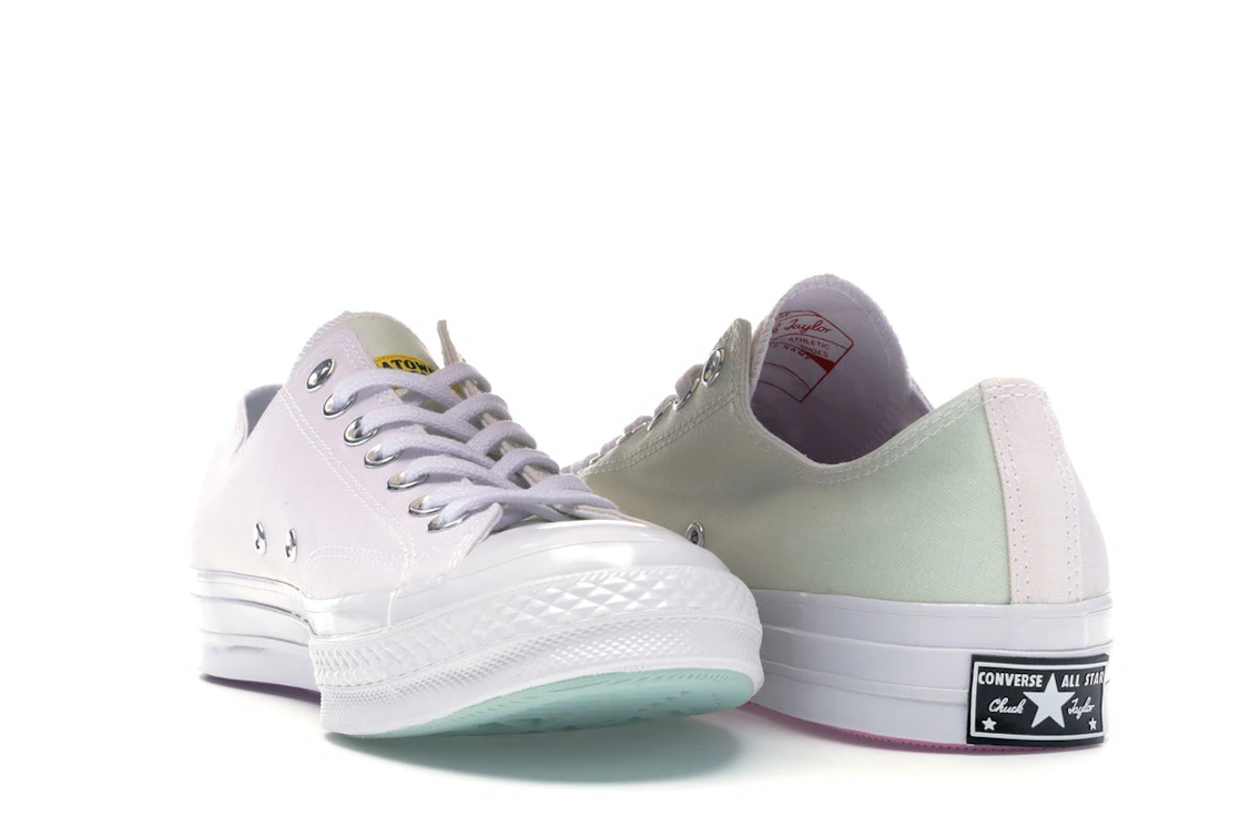 Vue 25 de Converse Chuck Taylor All Star 70 Ox Chinatown Market UV
