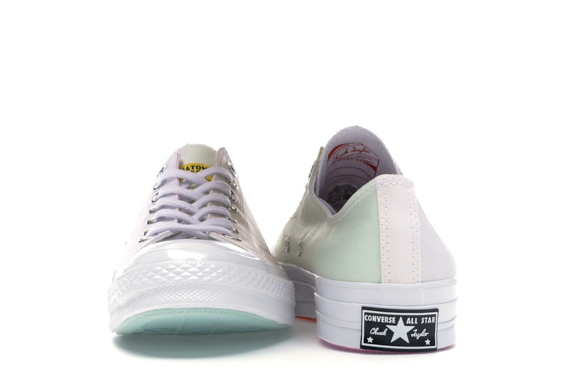 Vue 27 de Converse Chuck Taylor All Star 70 Ox Chinatown Market UV